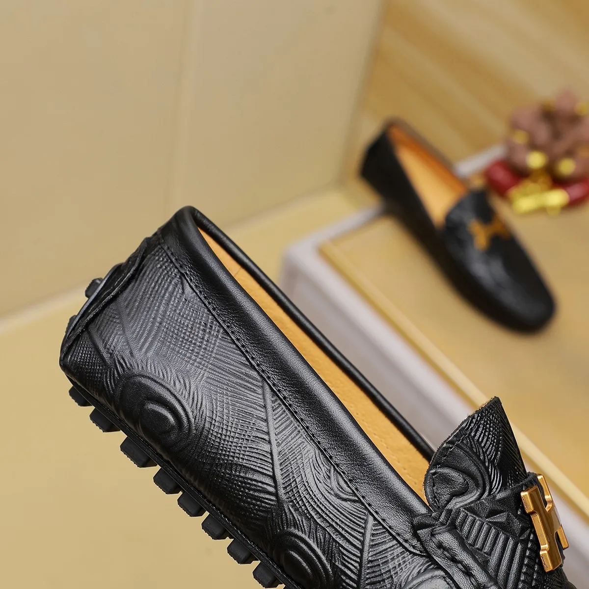 Men's shoes 💰380 🕷🕷【HERMES】The same style as Hermès counters🇨🇳Classic slip-on shoes 1:1 mold opening💯Original quality🍓Using imported first-layer cowhide🍅Pigskin lining🌶🌶Super high-end men's leather shoes🇨🇳Solid and stable Very special🍇color, optional! Code number 38-45……
